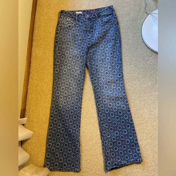 Pilcro The Icon Flare Jeans - Picture 3 of 4